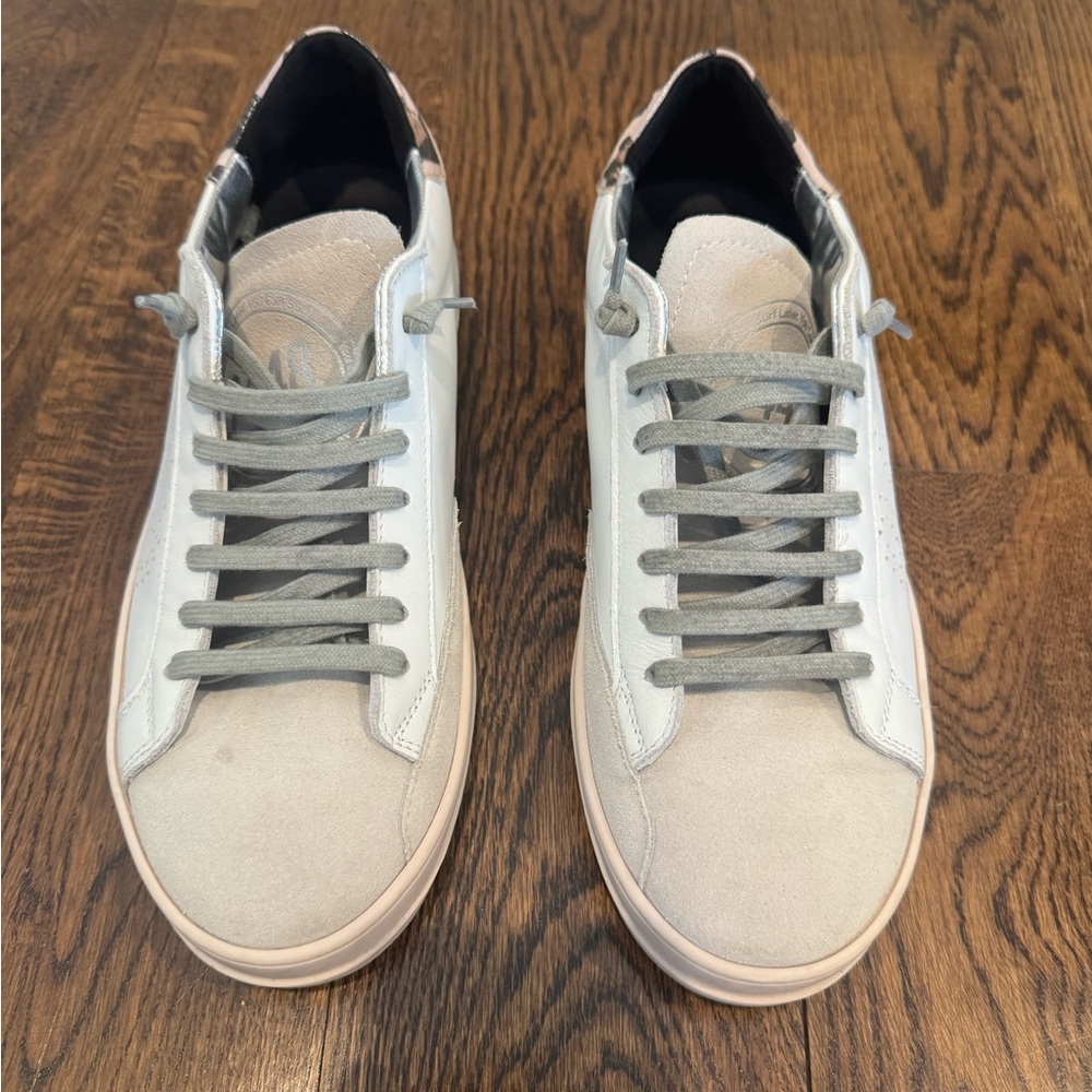 P448 Women’s sneakers